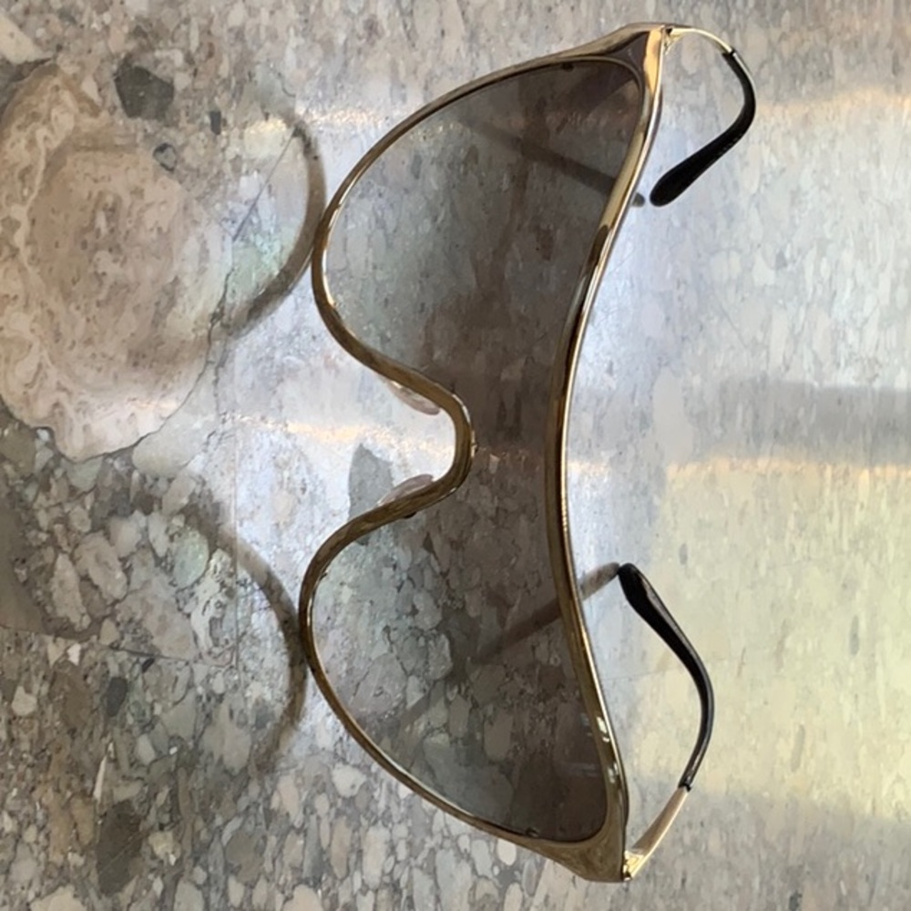 Prada Sunglasses - Picture 7 of 7
